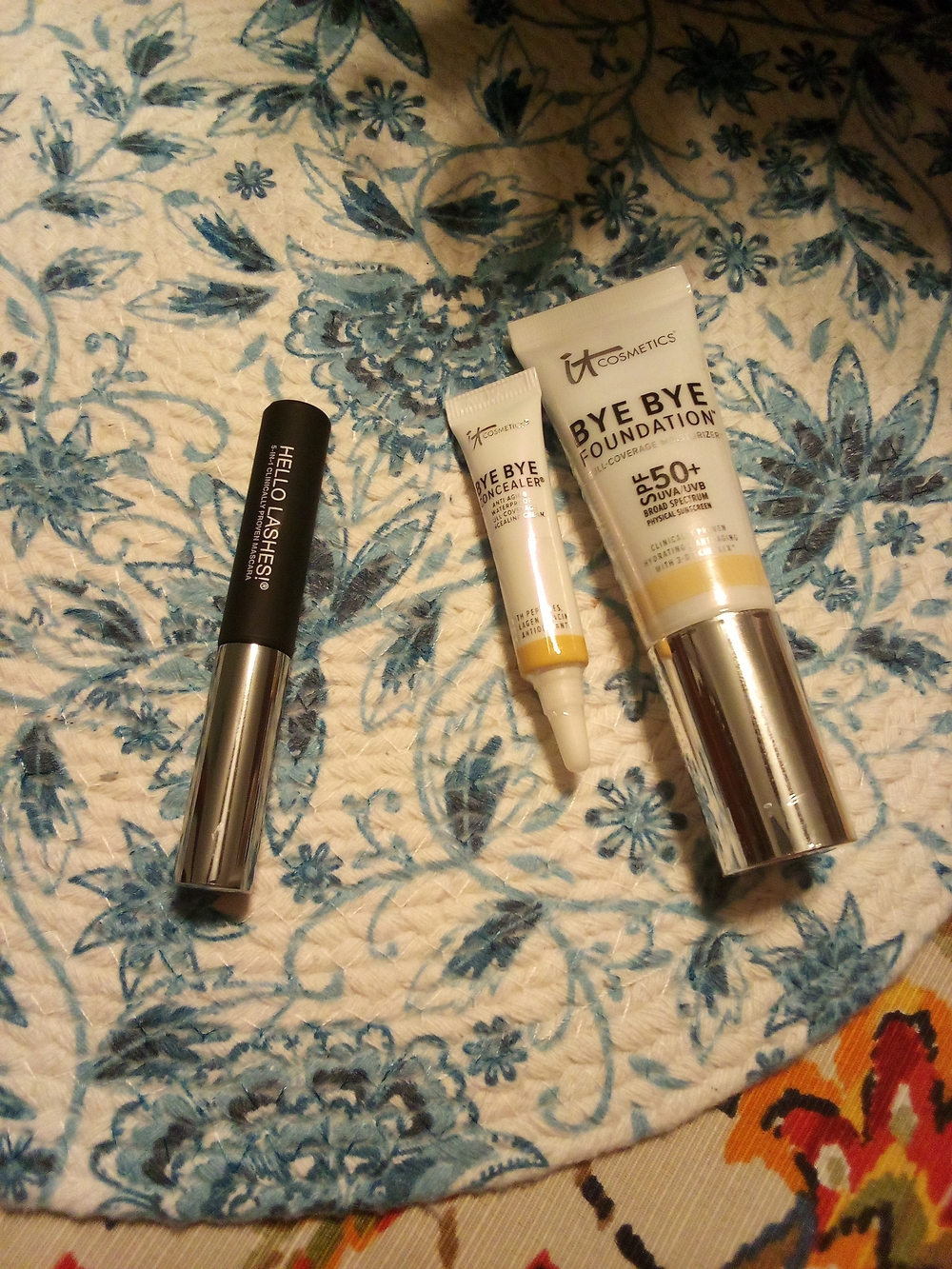 It Cosmetics 3 PC Makeup Kit